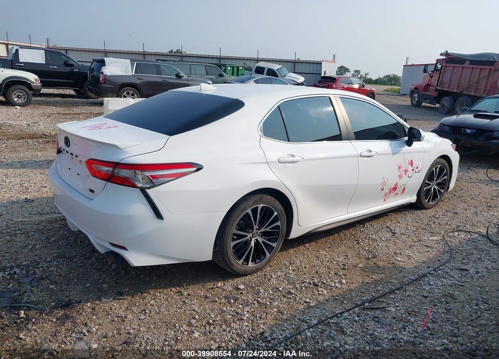 2019 TOYOTA CAMRY SE VIN: 4T1B11HK3KU831713