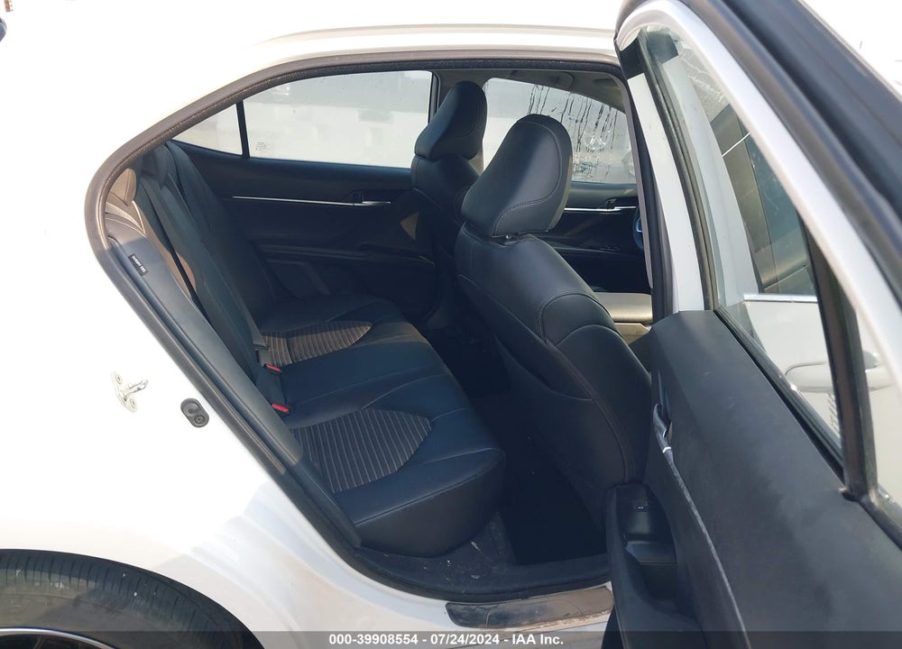 2019 TOYOTA CAMRY SE VIN: 4T1B11HK3KU831713