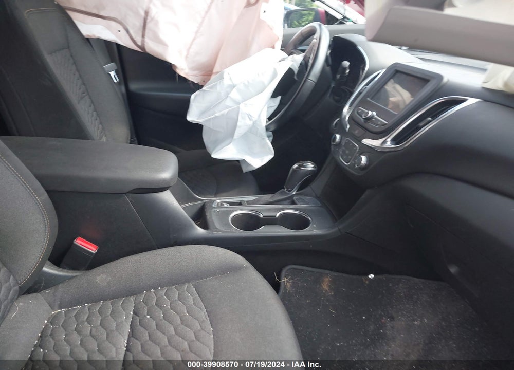 2019 CHEVROLET EQUINOX LT VIN: 2GNAXKEV8K6101644