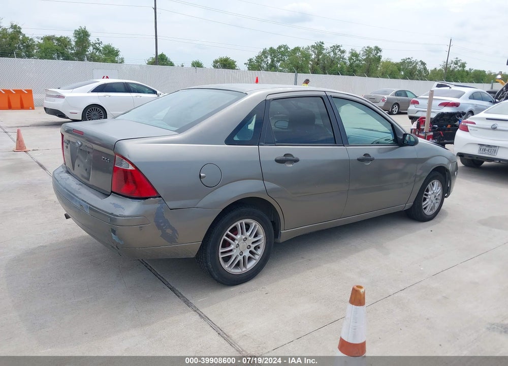 2005 FORD FOCUS ZX4 VIN: 1FAFP34N65W273371
