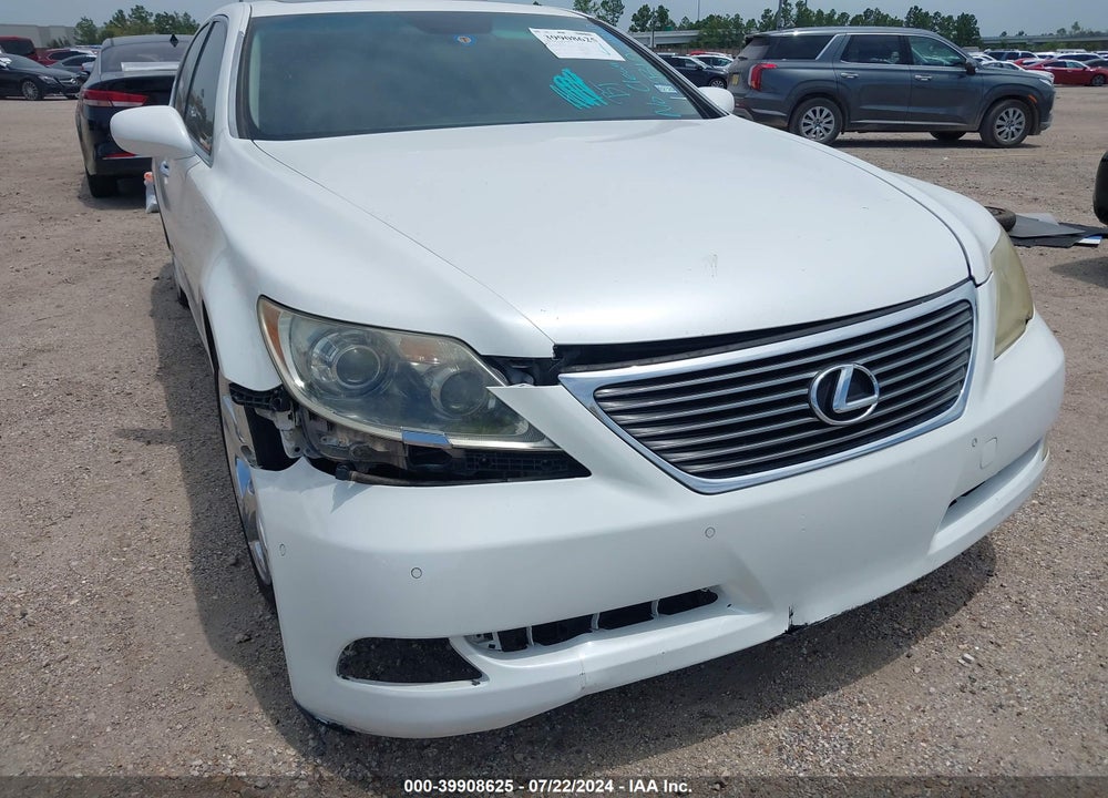 2008 LEXUS LS 460 VIN: JTHBL46F685060705