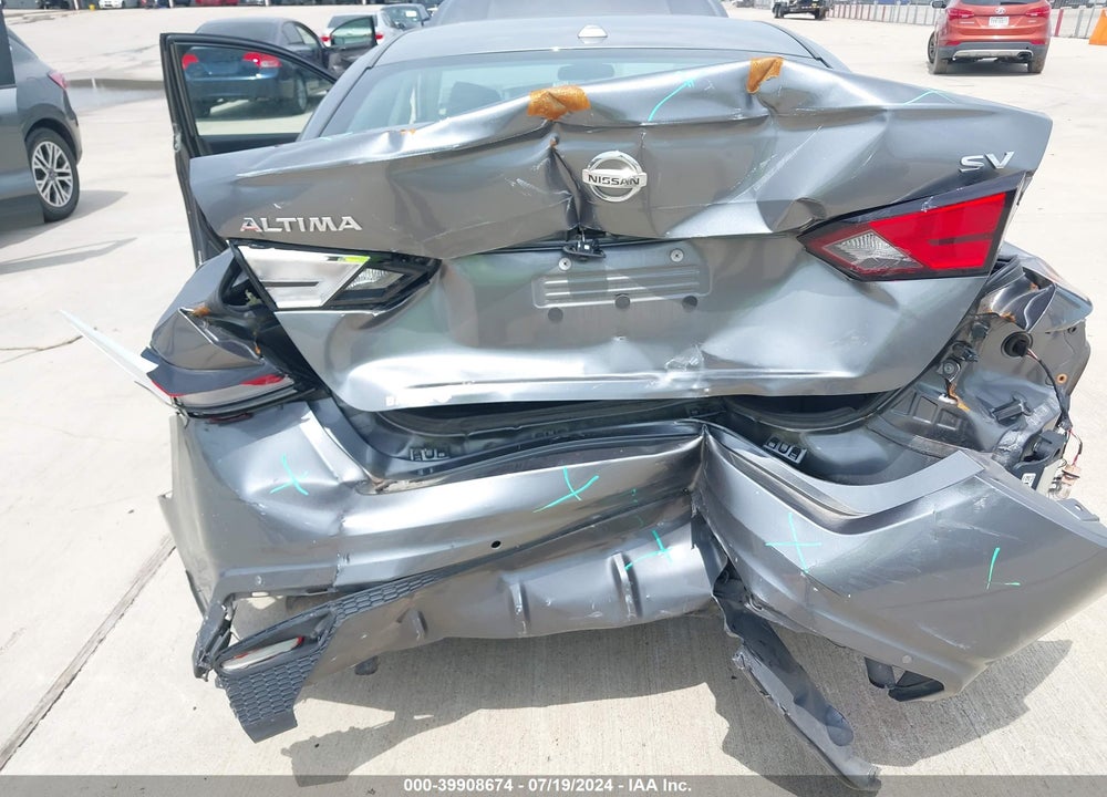 2022 NISSAN ALTIMA SV FWD VIN: 1N4BL4DV2NN325567
