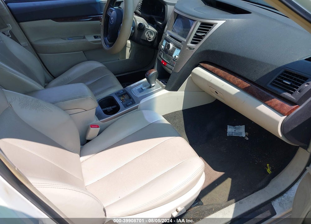 2014 SUBARU LEGACY 2.5I LIMITED VIN: 4S3BMBM65E3029362