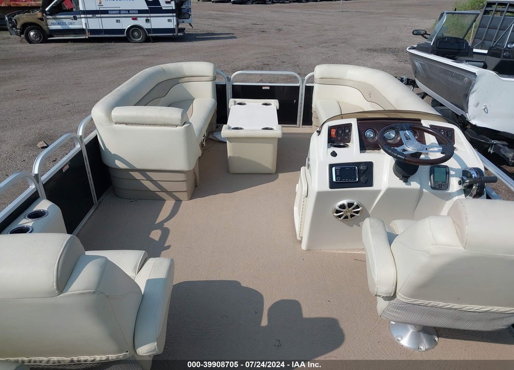 2013 BENNINGTON OTHER VIN: ETW905300313
