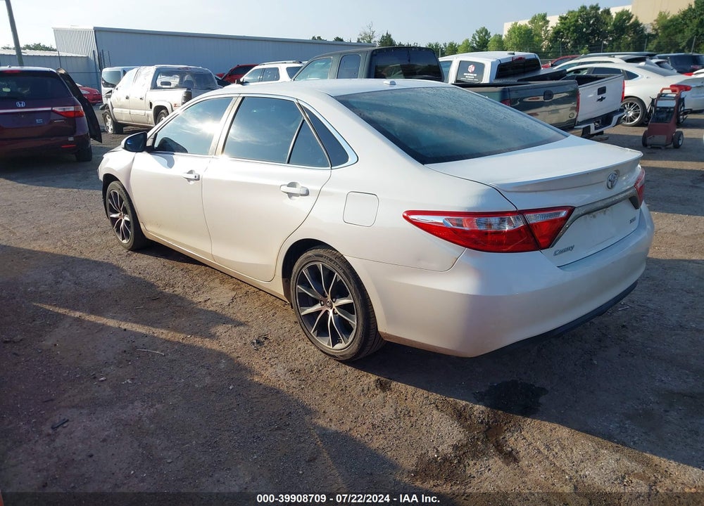 2016 TOYOTA CAMRY XSE VIN: 4T1BF1FK1GU122256