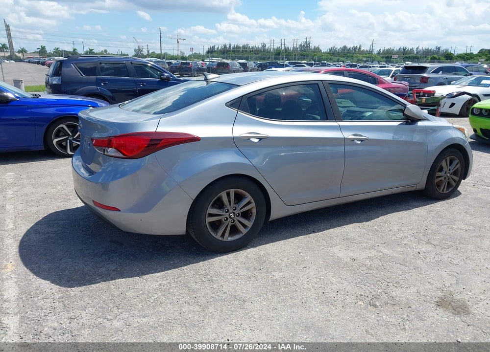 2016 HYUNDAI ELANTRA SE VIN: 5NPDH4AE5GH744427