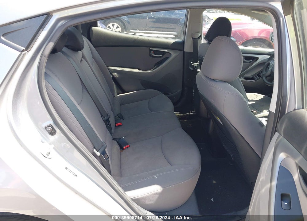 2016 HYUNDAI ELANTRA SE VIN: 5NPDH4AE5GH744427
