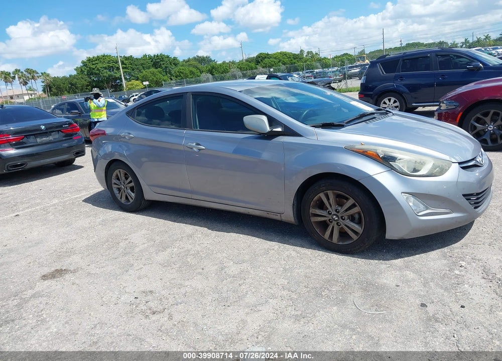 2016 HYUNDAI ELANTRA SE VIN: 5NPDH4AE5GH744427