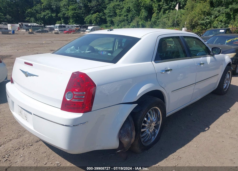 2010 CHRYSLER 300 TOURING/SIGNATURE SERIES VIN: 2C3CK5CV5AH305801