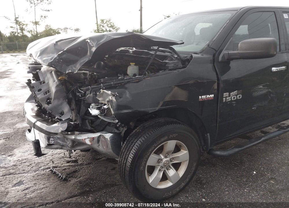 2015 RAM 1500 SLT VIN: 1C6RR6GT6FS577636