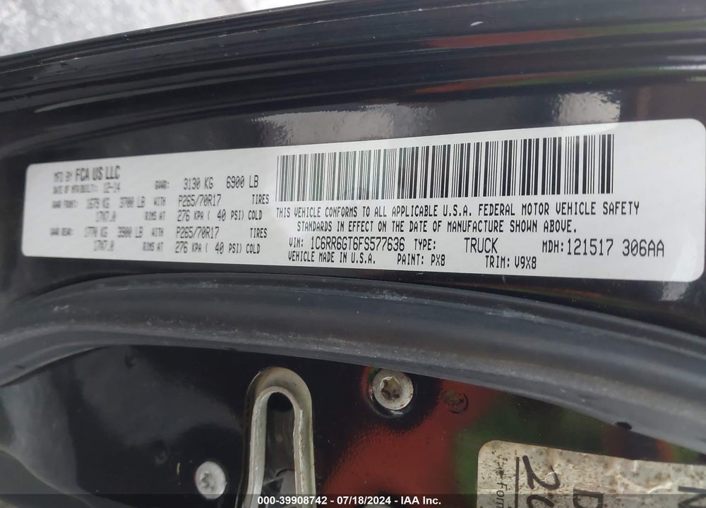 2015 RAM 1500 SLT VIN: 1C6RR6GT6FS577636