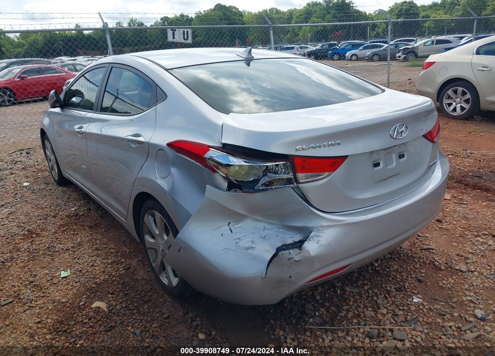 2013 HYUNDAI ELANTRA LIMITED VIN: KMHDH4AE2DU753292