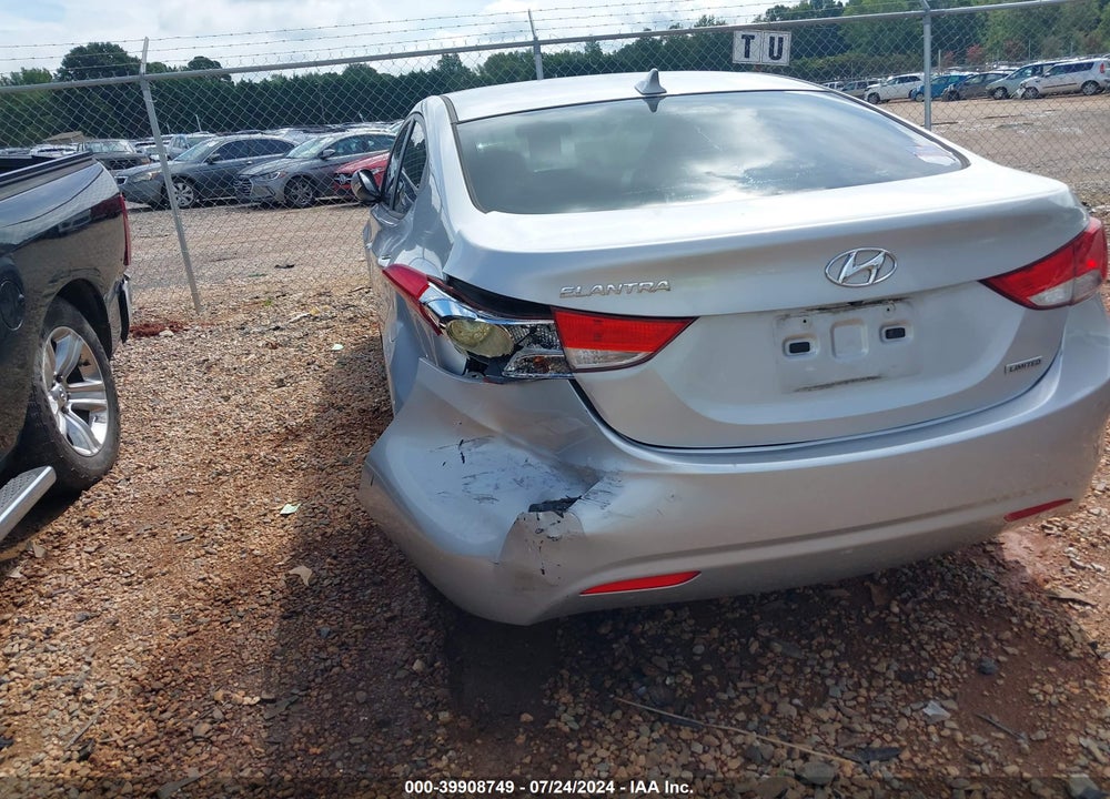 2013 HYUNDAI ELANTRA LIMITED VIN: KMHDH4AE2DU753292