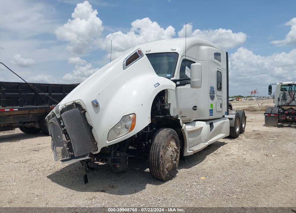 2020 KENWORTH T680 VIN: 1XKYDP9X7LJ377539