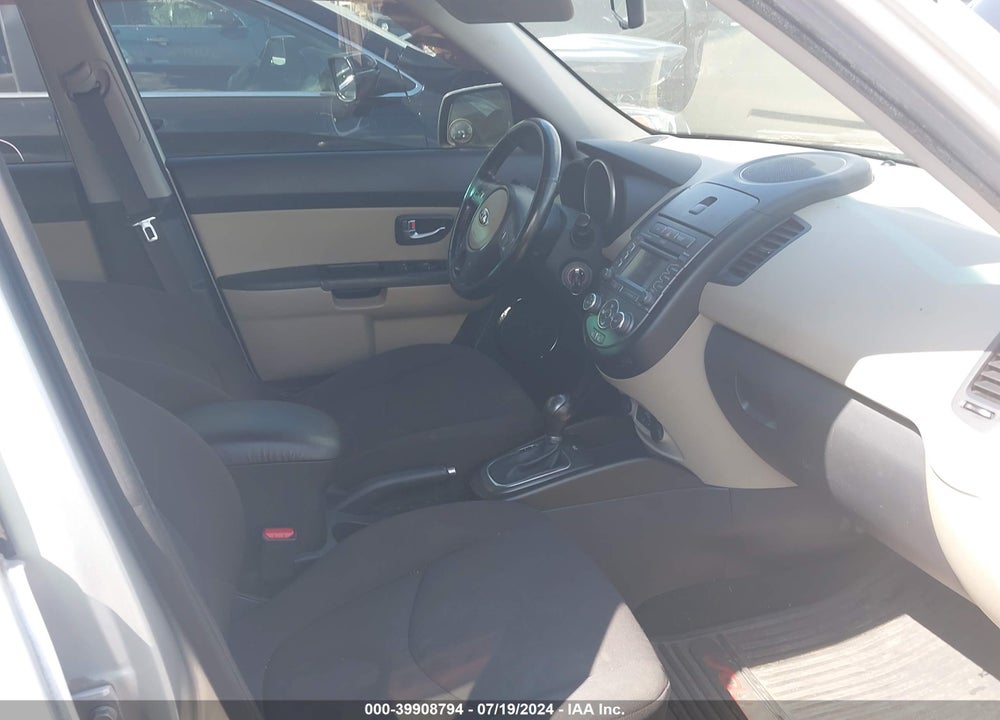 2013 KIA SOUL VIN: KNDJT2A68D7521992