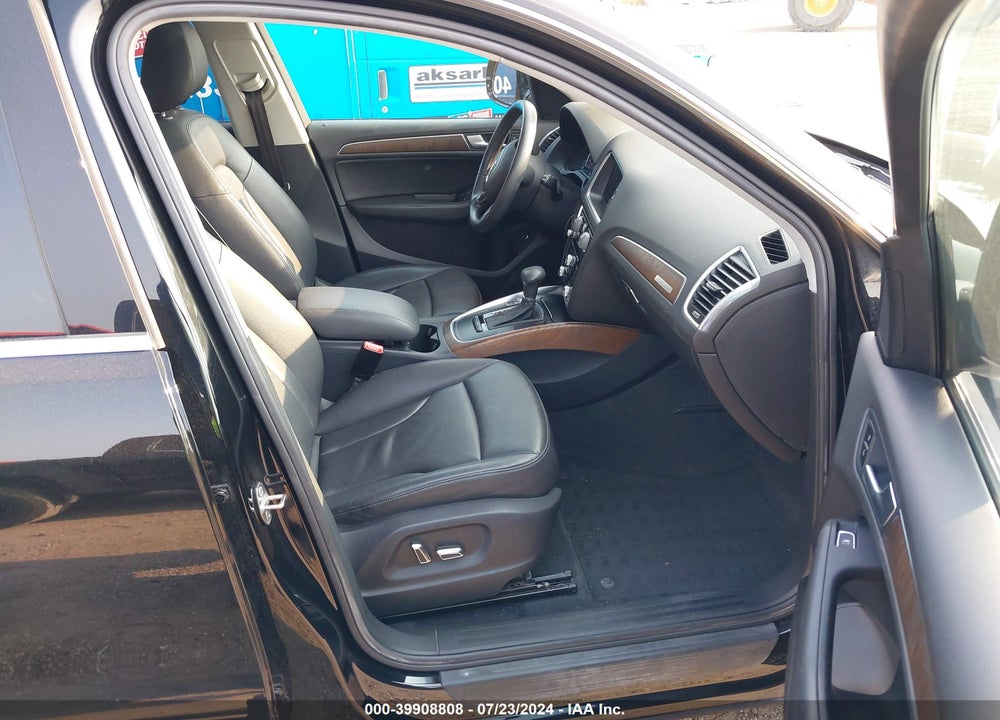 2014 AUDI Q5 2.0T PREMIUM VIN: WA1CFAFP6EA035045