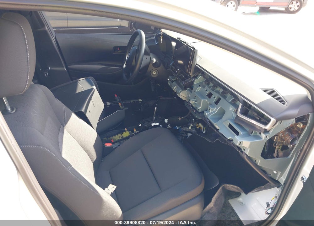 2024 TOYOTA COROLLA LE VIN: 5YFB4MDE9RP125964
