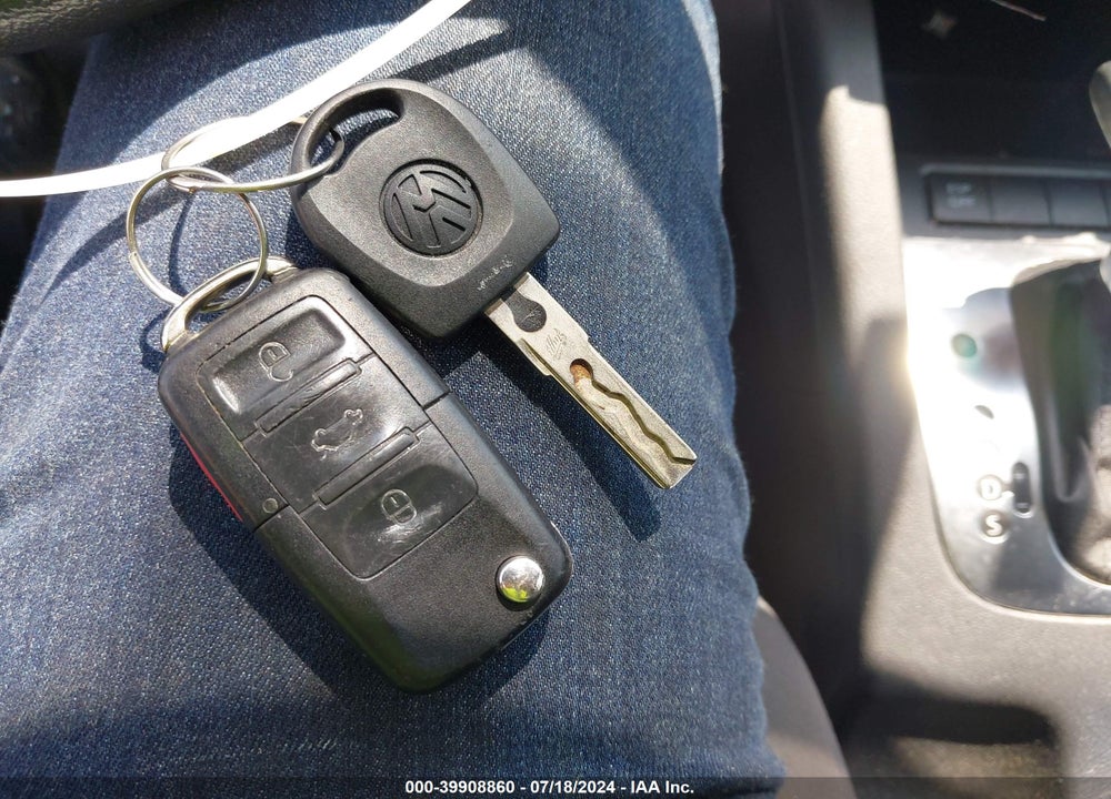 2009 VOLKSWAGEN JETTA S VIN: 3VWJM71K29M169896