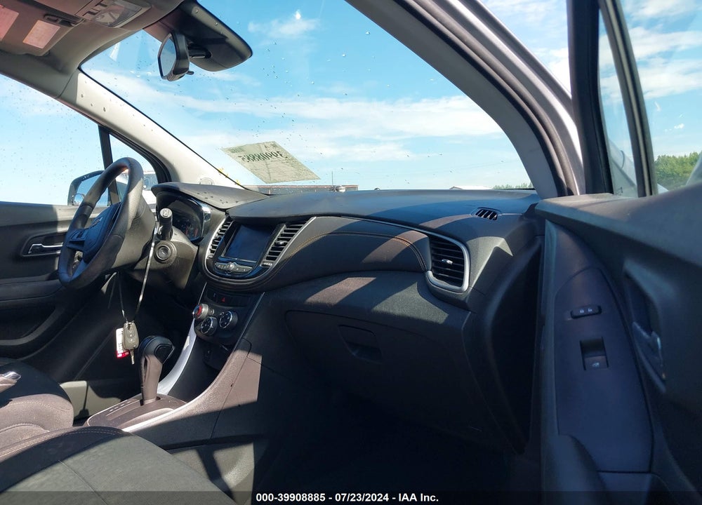 2020 CHEVROLET TRAX VIN: 3GNCJKSBXLL327573