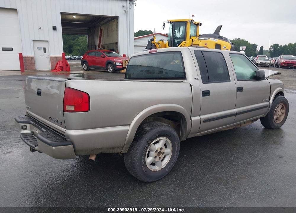 2004 CHEVROLET S-10 LS VIN: 1GCDT13X44K122006