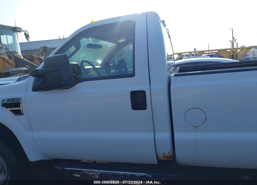 2008 FORD F-250 XL/XLT VIN: 1FTNF21548ED65676