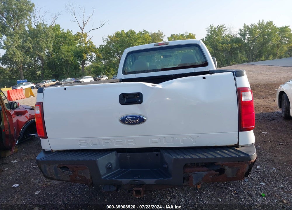 2008 FORD F-250 XL/XLT VIN: 1FTNF21548ED65676