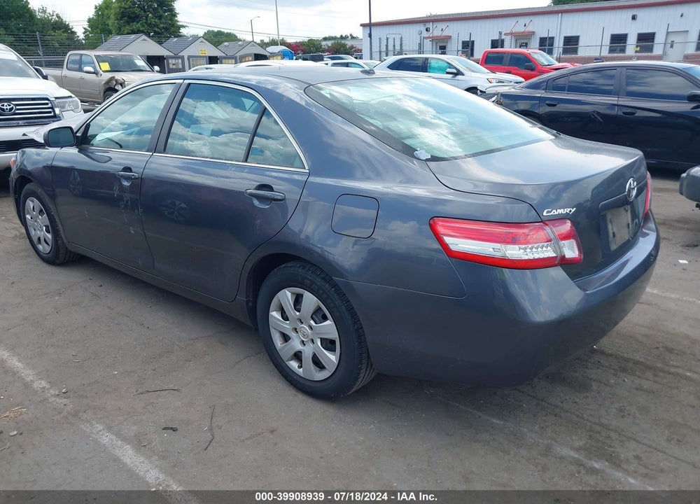 2011 TOYOTA CAMRY LE VIN: 4T1BF3EK1BU721843
