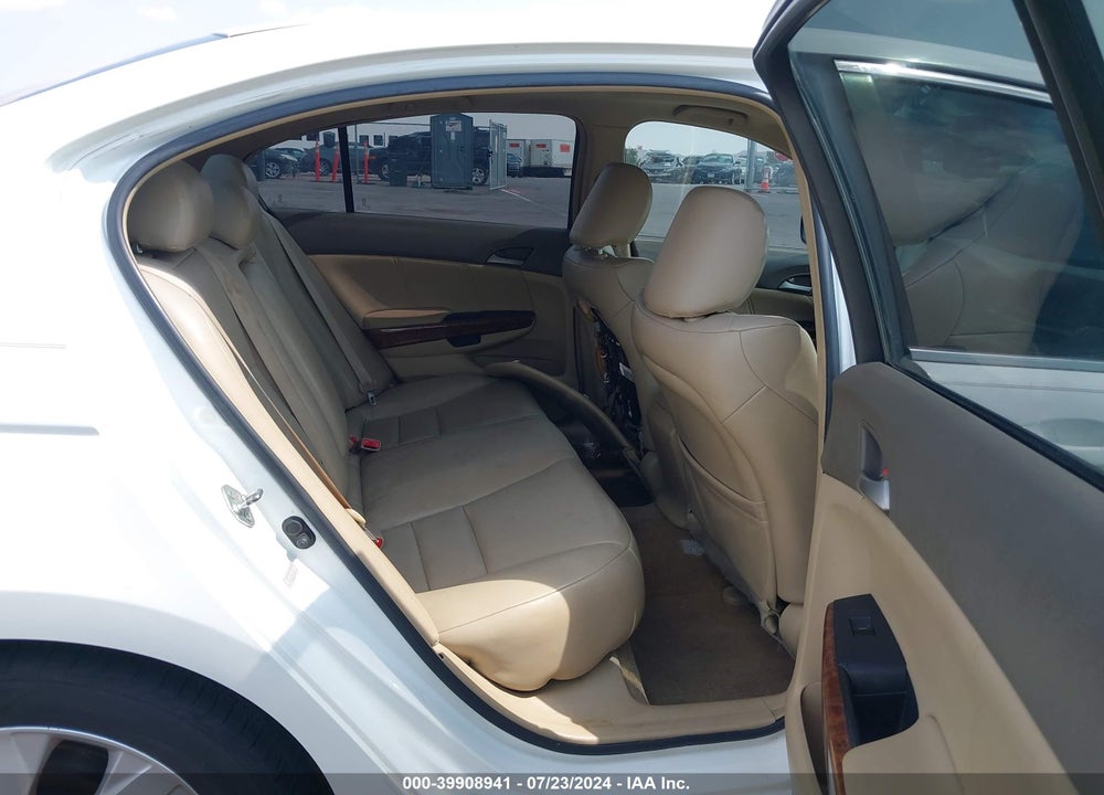 2008 HONDA ACCORD 2.4 EX-L VIN: 1HGCP268X8A002587