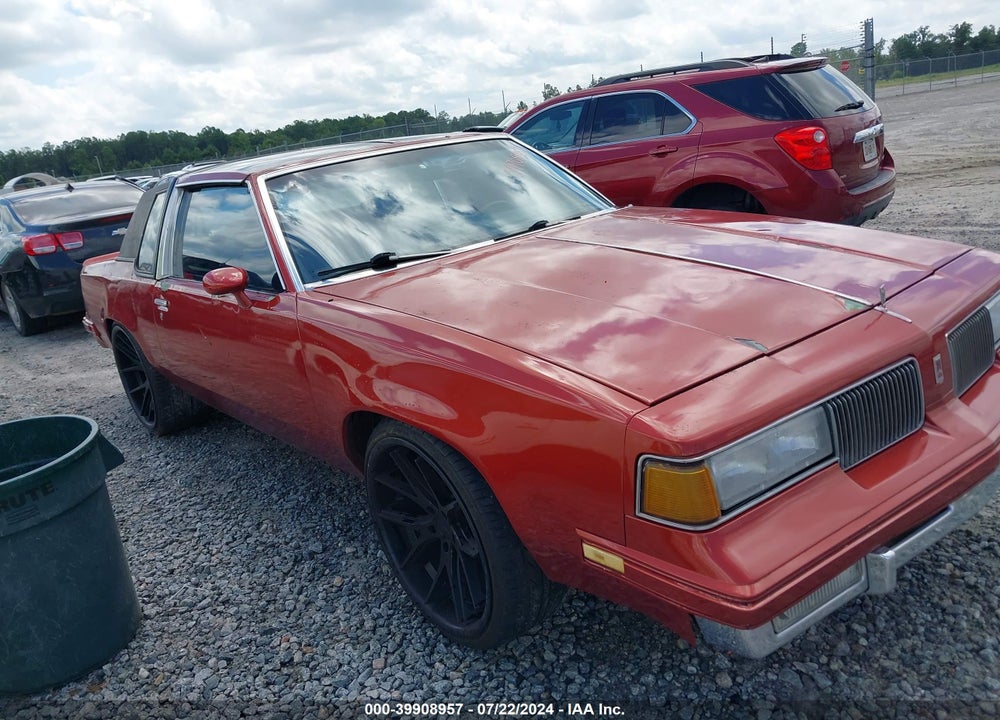 1986 OLDSMOBILE CUTLASS SUPREME VIN: 1G3GR47Y5GR364556