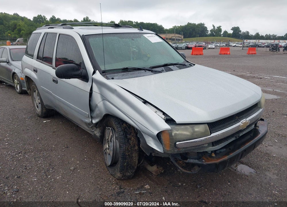 2007 CHEVROLET TRAILBLAZER LS VIN: 1GNDT13S972265758