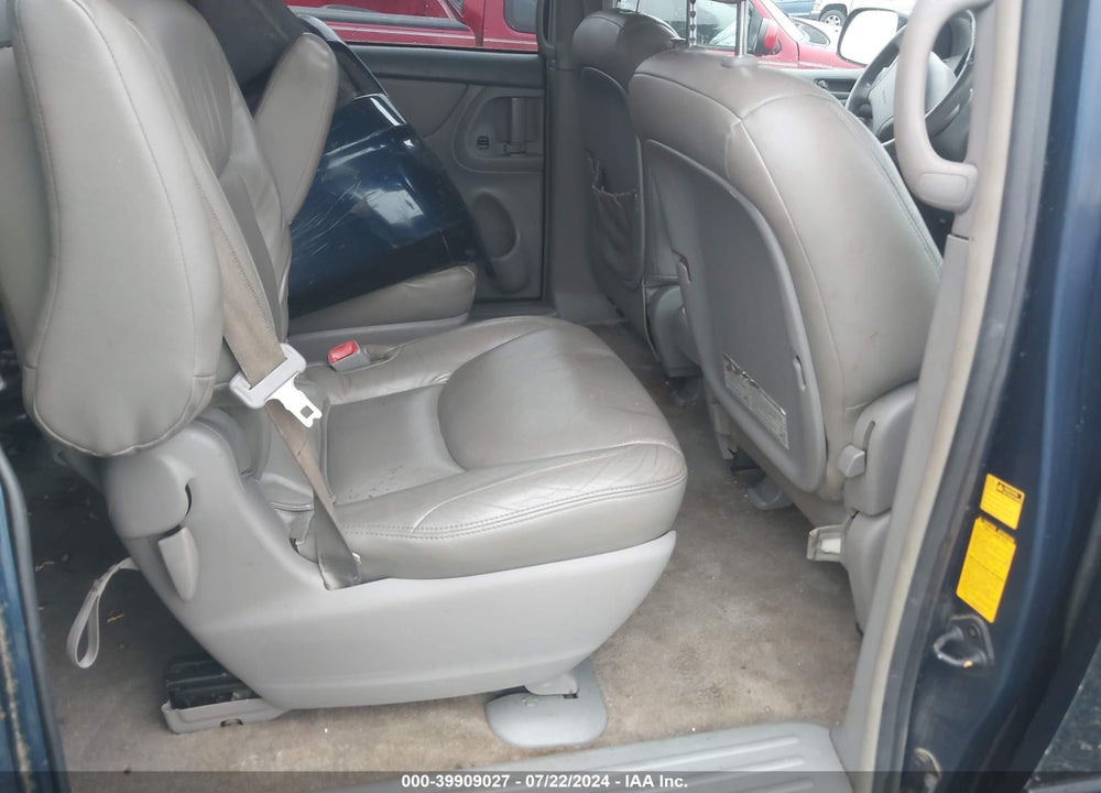 2005 TOYOTA SIENNA LE VIN: 5TDZA23CX5S381687