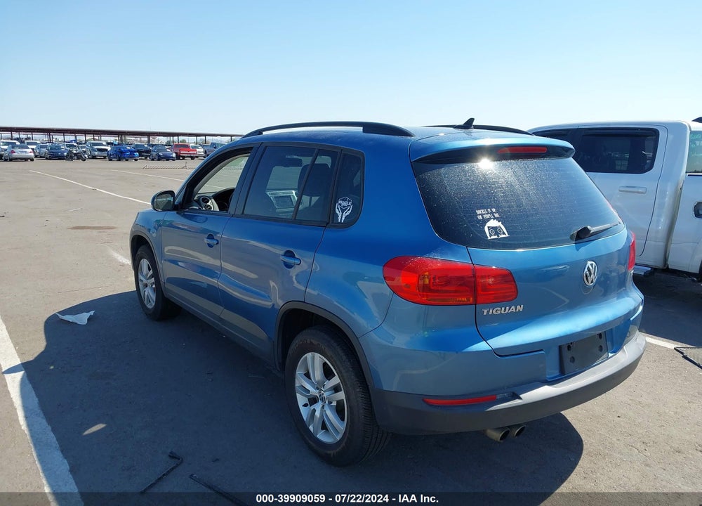 2017 VOLKSWAGEN TIGUAN 2.0T S VIN: WVGAV7AX0HW505910