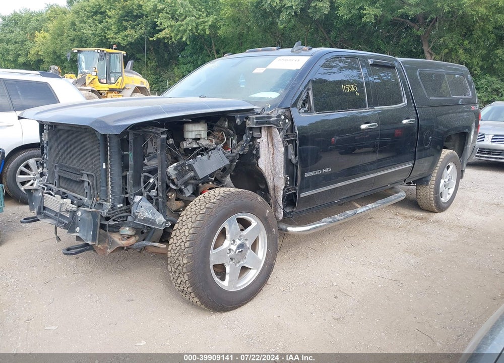 2015 CHEVROLET SILVERADO 2500HD LTZ VIN: 1GC2KWEGXFZ552542
