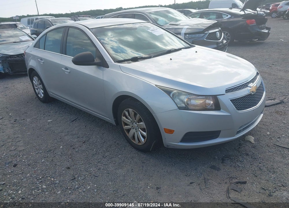 2011 CHEVROLET CRUZE LS VIN: 1G1PC5SH6B7134567
