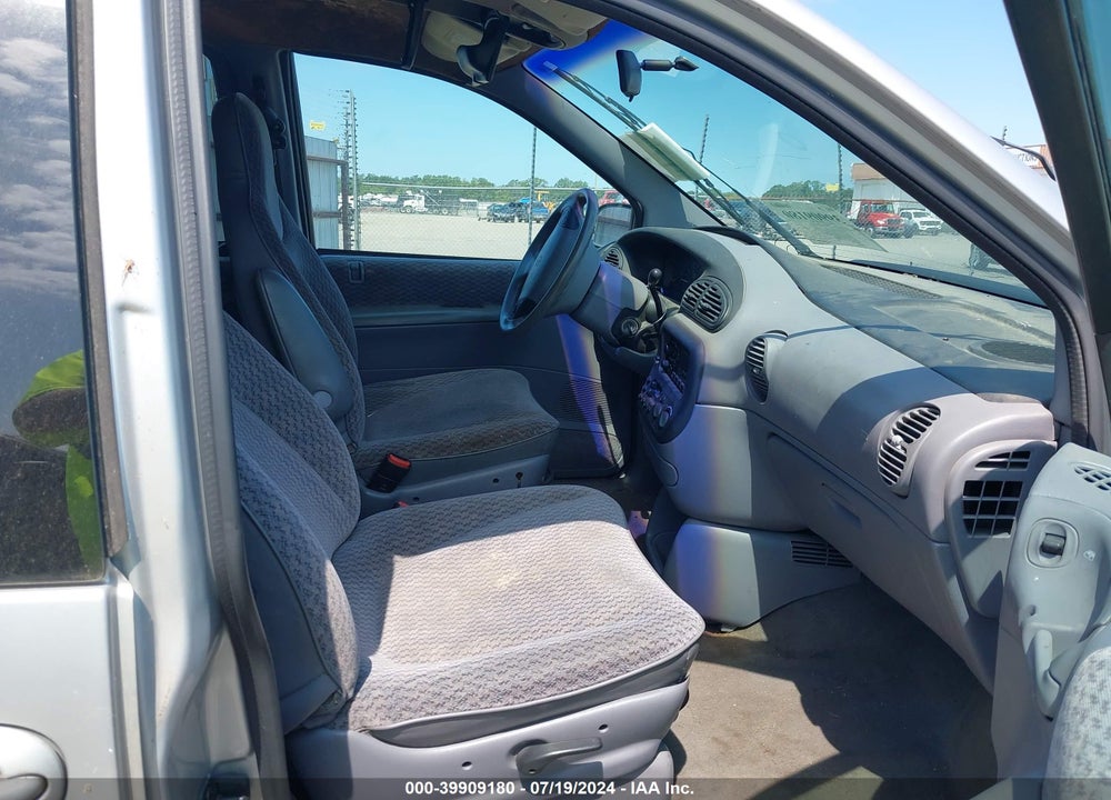 1999 PLYMOUTH GRAND VOYAGER SE VIN: 1P4GP44G4XB894989