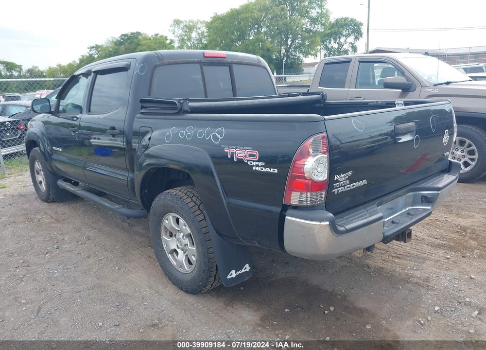 2011 TOYOTA TACOMA BASE V6 VIN: 3TMLU4EN1BM077120