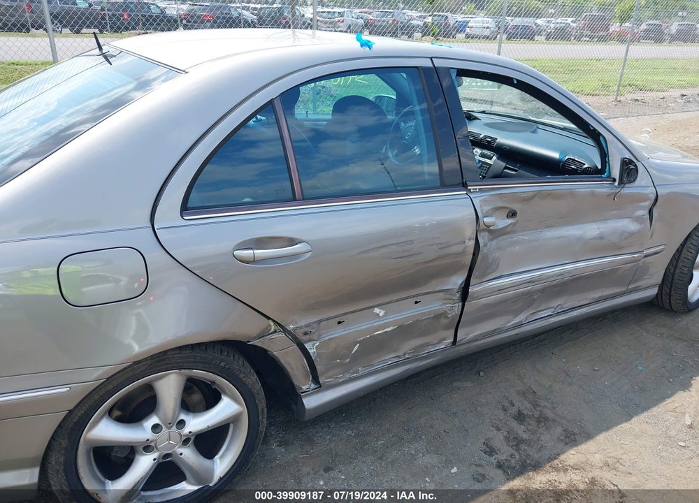 2006 MERCEDES-BENZ C 230 VIN: WDBRF52H46A903176