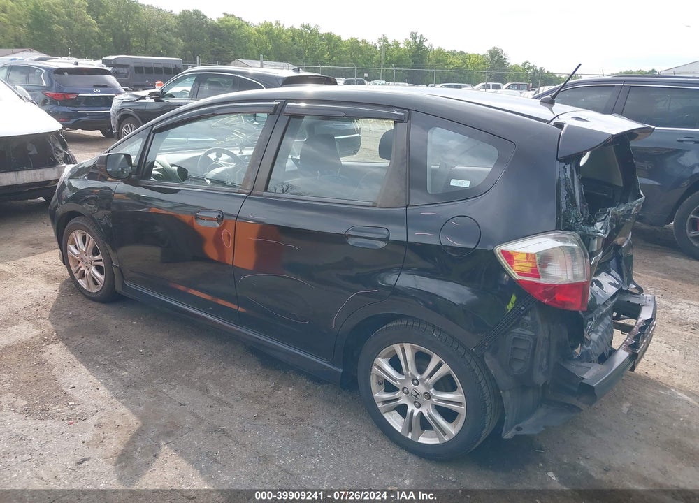 2009 HONDA FIT SPORT VIN: JHMGE88649S000896
