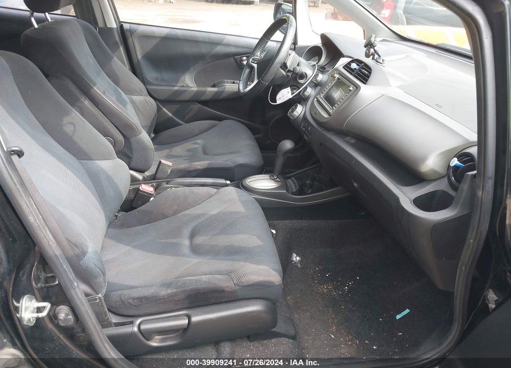 2009 HONDA FIT SPORT VIN: JHMGE88649S000896
