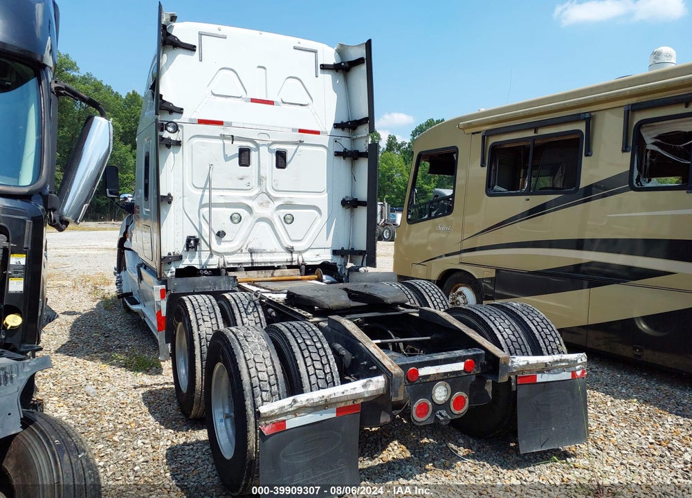 2016 FREIGHTLINER CASCADIA 125 VIN: 3AKJGLD53GSGZ1315
