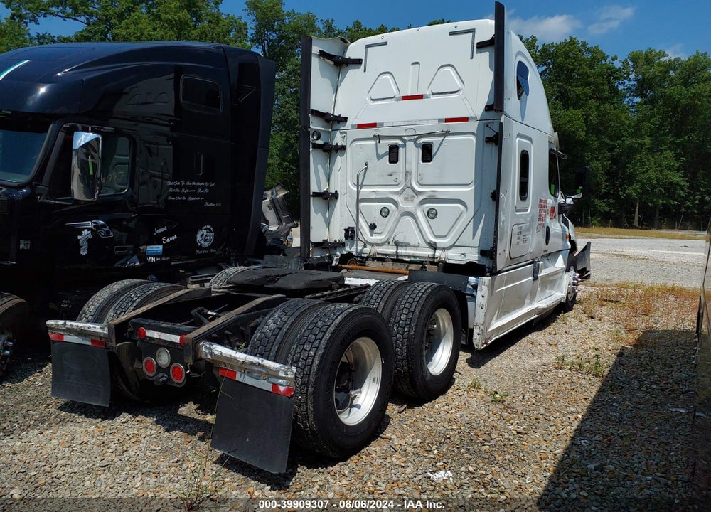2016 FREIGHTLINER CASCADIA 125 VIN: 3AKJGLD53GSGZ1315
