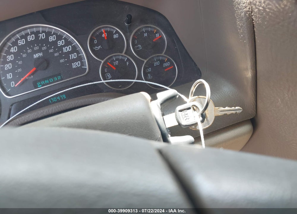 2004 GMC ENVOY XL SLE VIN: 1GKES16S346188230