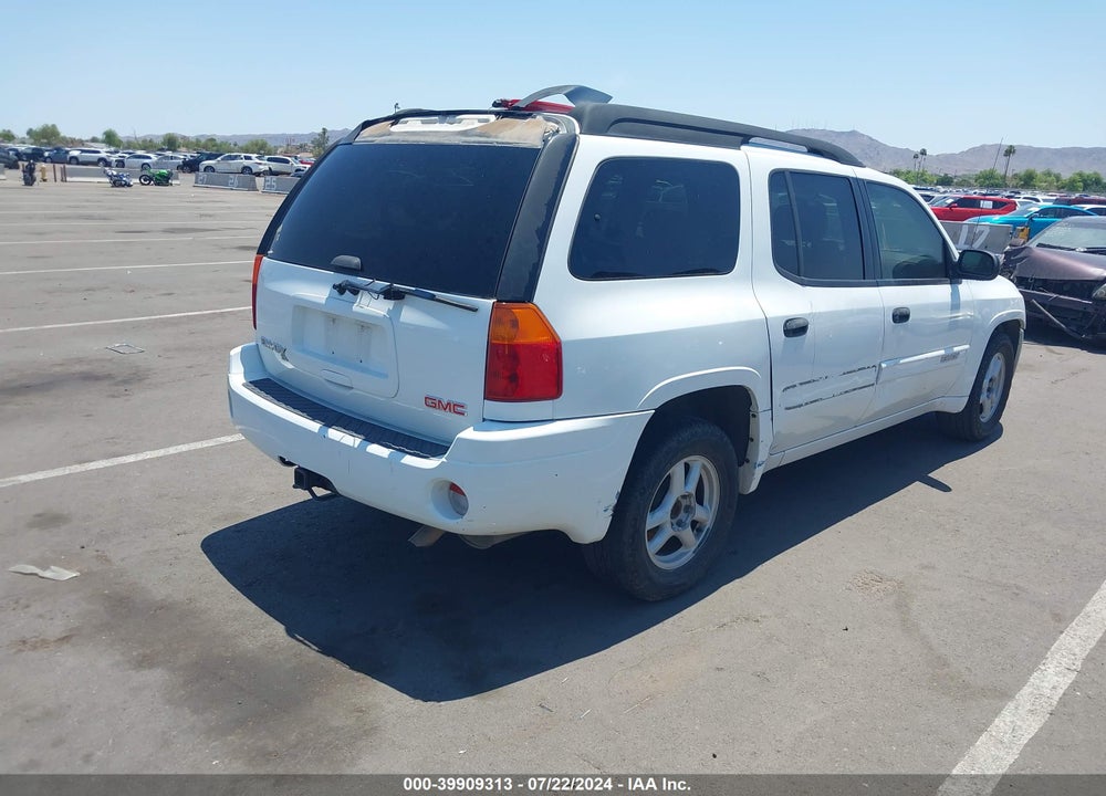 2004 GMC ENVOY XL SLE VIN: 1GKES16S346188230