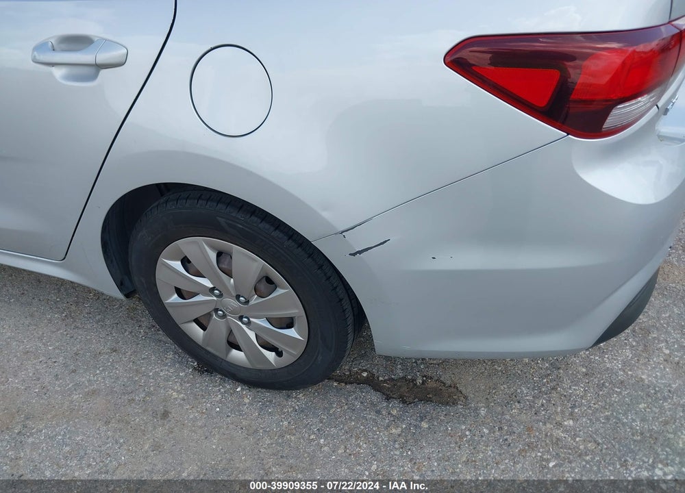 2018 KIA RIO S VIN: 3KPA24AB2JE076379