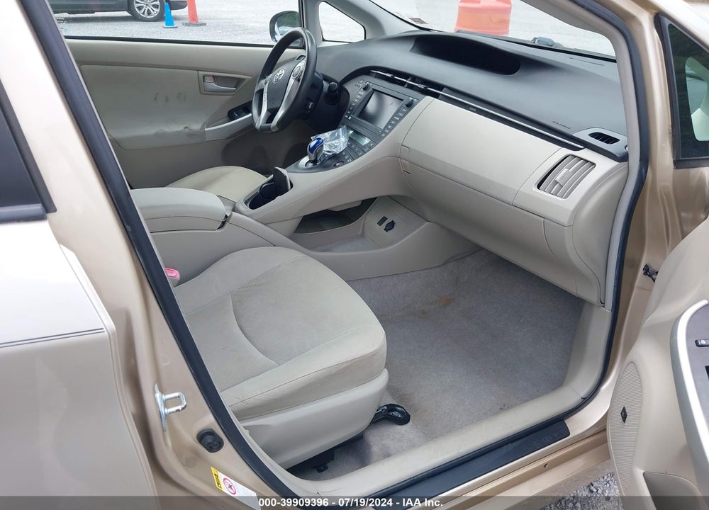 2010 TOYOTA PRIUS III VIN: JTDKN3DU2A0112096