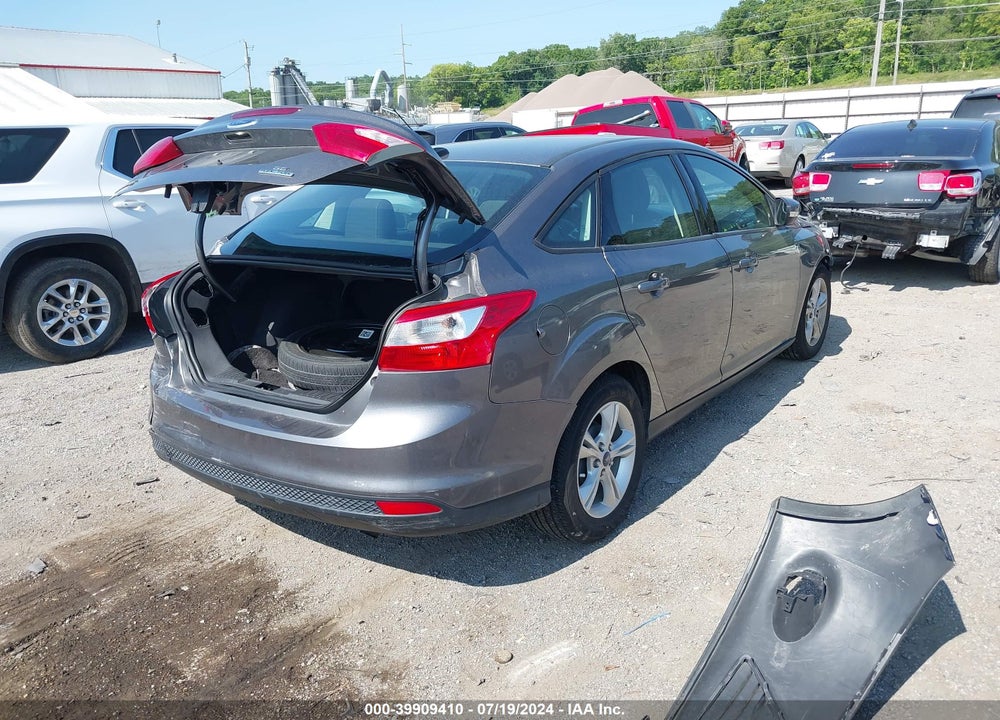 2013 FORD FOCUS SE VIN: 1FADP3F22DL241835