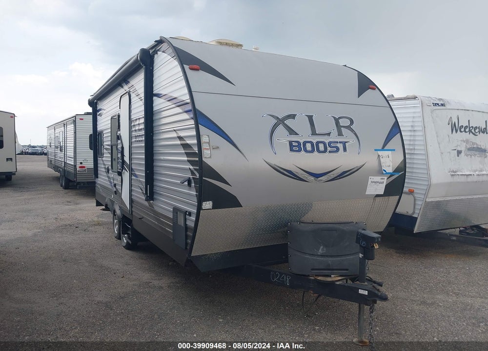 2017 FOREST RIVER XLR BOOST TOY HAULER VIN: 4X4TXLV22HY010248
