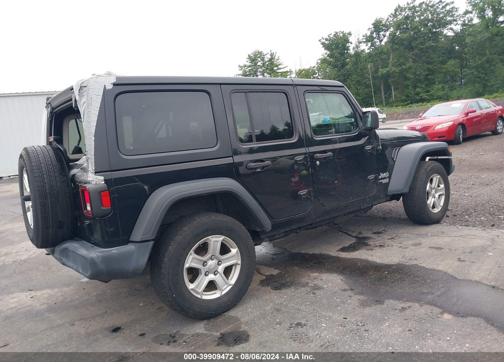 2019 JEEP WRANGLER UNLIMITED SPORT S 4X4 VIN: 1C4HJXDG1KW558410