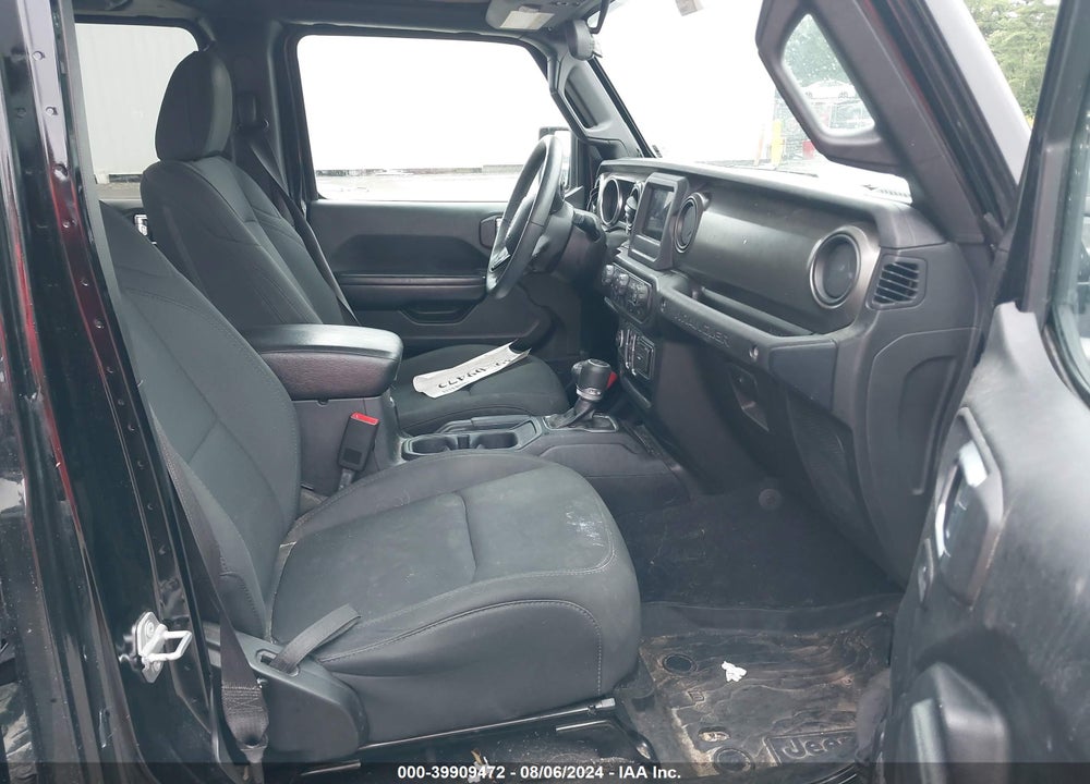 2019 JEEP WRANGLER UNLIMITED SPORT S 4X4 VIN: 1C4HJXDG1KW558410
