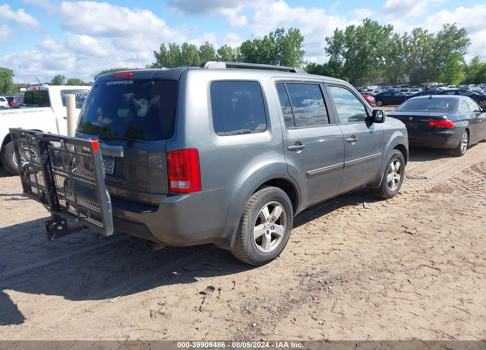 2009 HONDA PILOT EX-L VIN: 5FNYF48599B003180